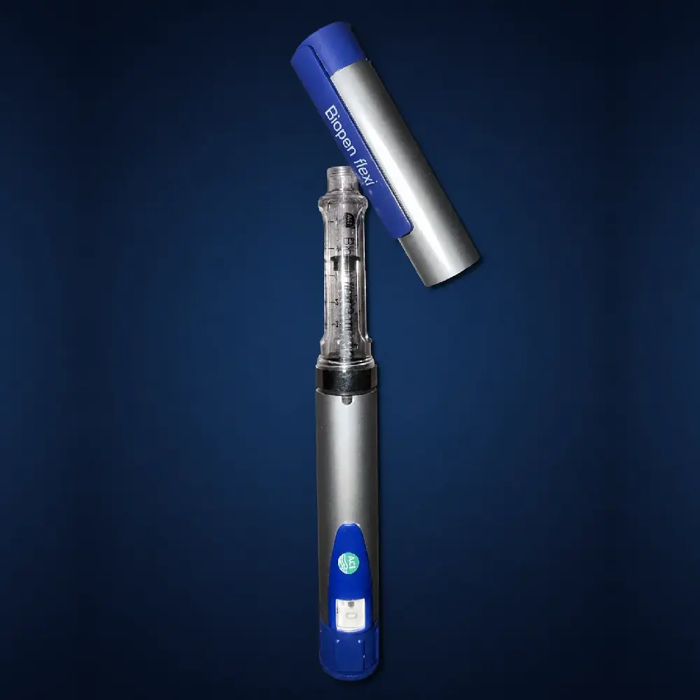 Bioflex Flexi 2 Bioflex Flexi reusable pen with cap removed on a dark navy studio background